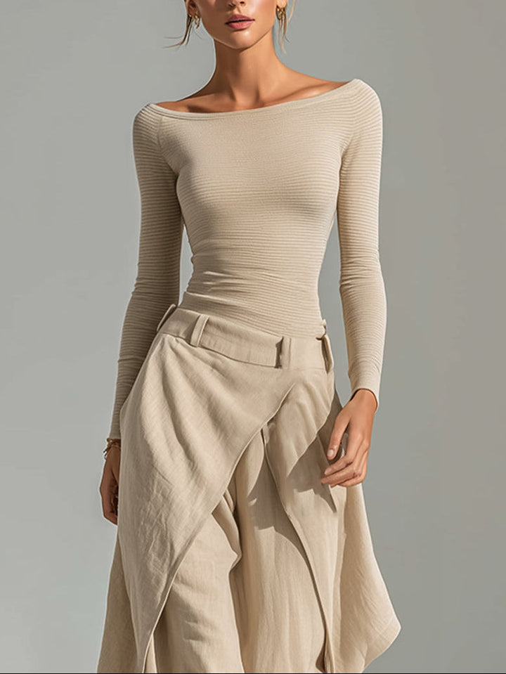 Giuliana | Beige top with boat neckline and wide layered pants