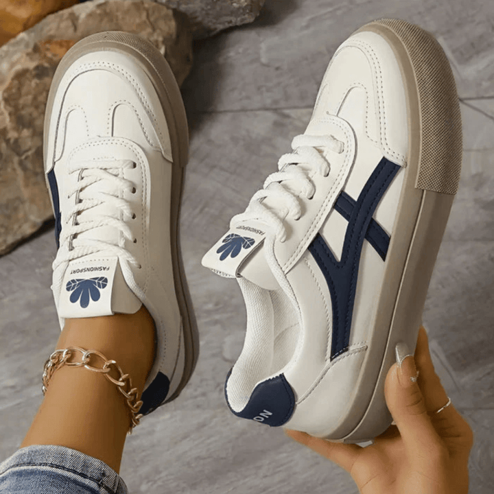 Elizabeth – Platform Sneakers