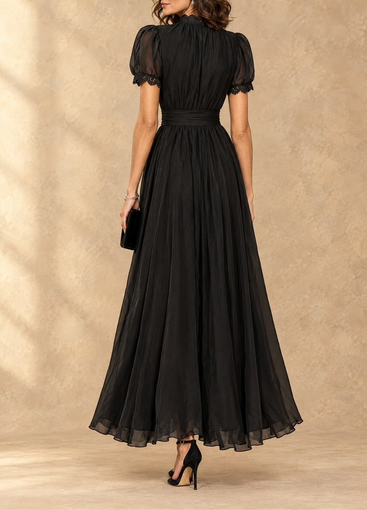 Elia | Gathered Waist Keyhole Maxi Dress