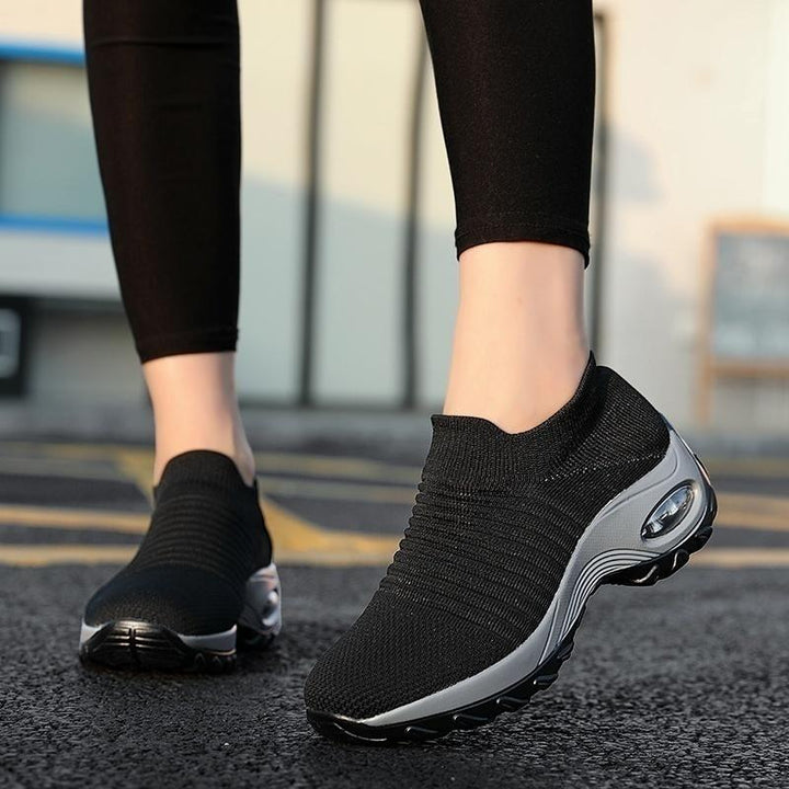 PREMIUM SNEAKERS WITH ARCH SUPPORT 2026