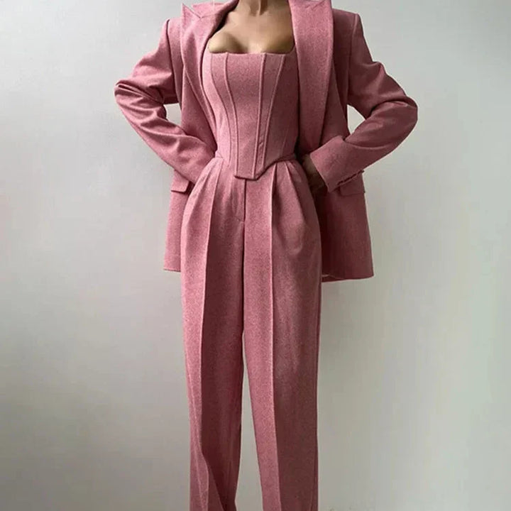 Belgravia I 3-Piece Formal Set
