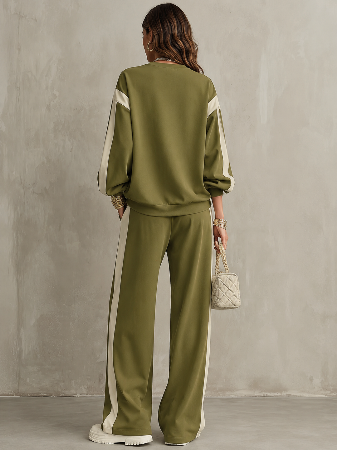 Sonia | Olive Green Sweatshirt with Crew Neck and Wide Pants with Drawstring Casual Set