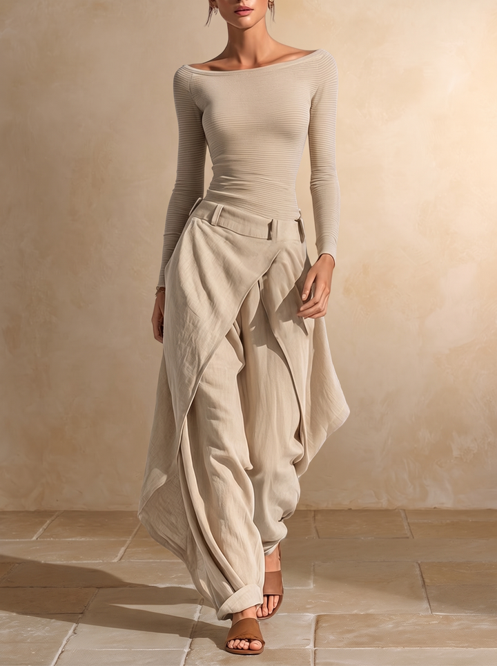 Giuliana | Beige top with boat neckline and wide layered pants